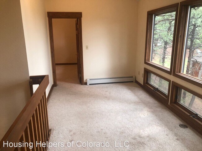 Building Photo - 3 br, 3 bath House - 2754 Lee Hill Drive