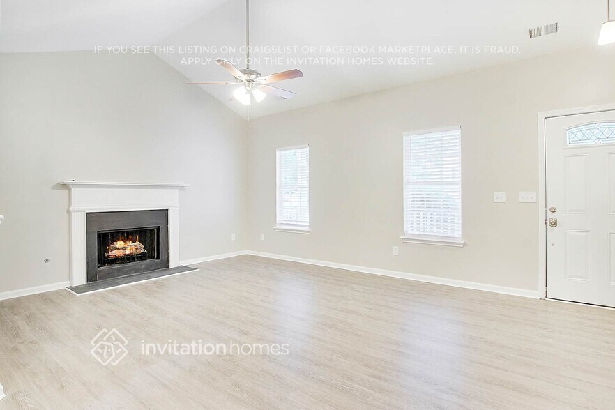 Building Photo - 2920 Noah Dr