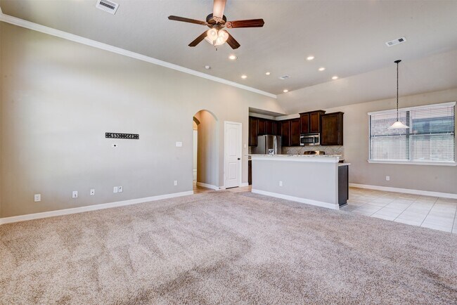 Building Photo - 25151 Alina Ln