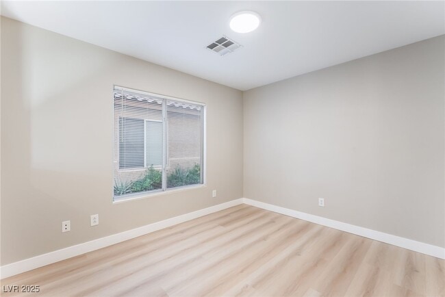 Building Photo - 2723 Mossy Oaks Ln