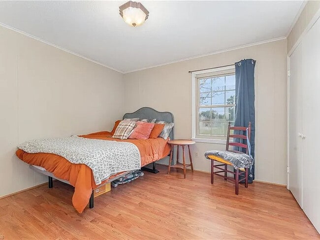 Building Photo - Earn Wealth While Leasing - Like a Homeown...