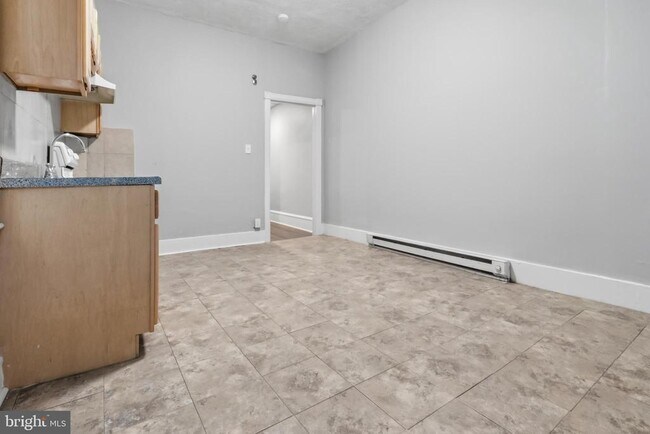 Building Photo - 3545 N 11th St