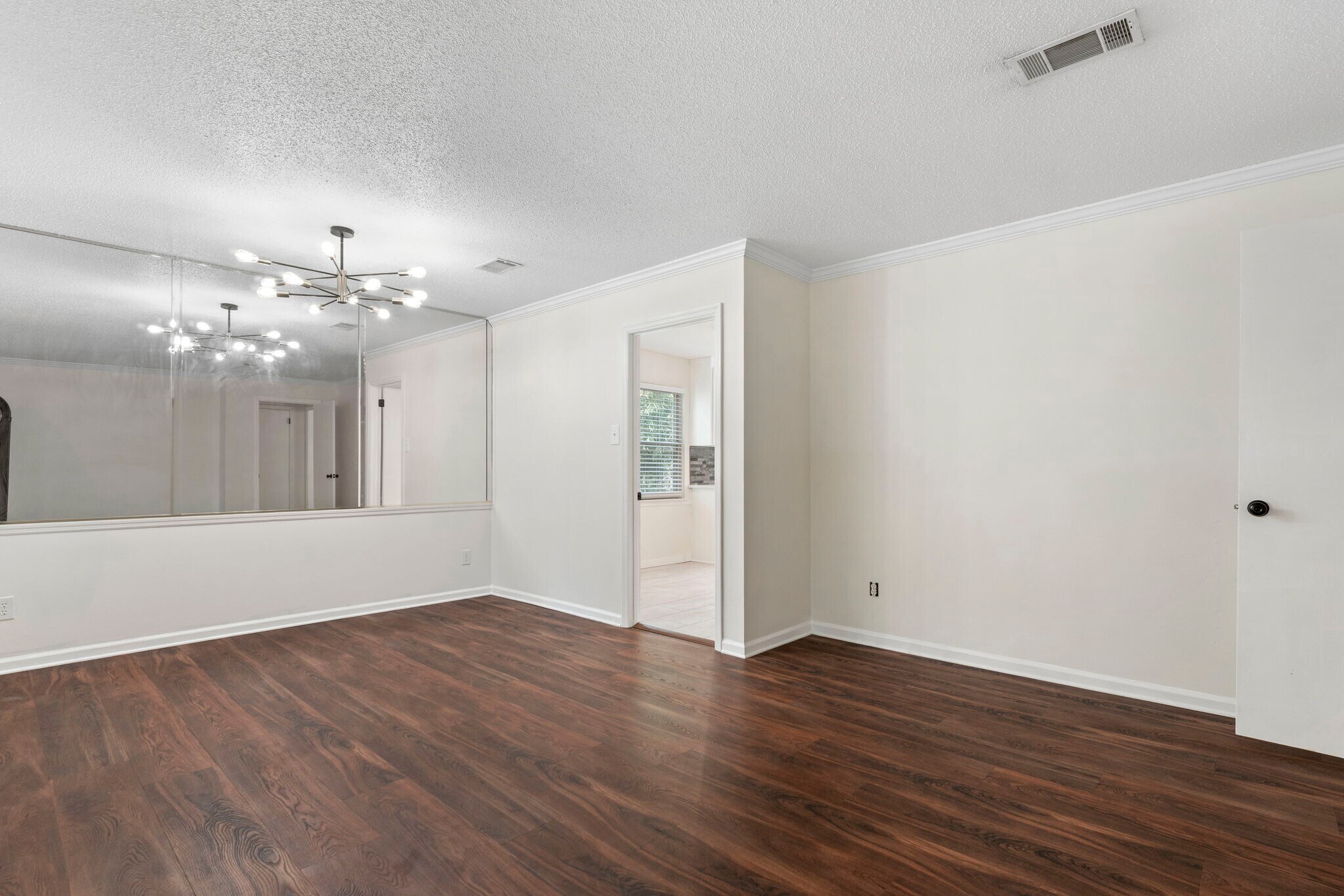 Building Photo - 11220 Bainbridge Dr