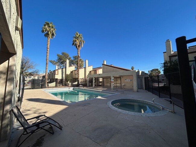 Building Photo - BRIGHT 2-BEDROOM CONDO NEAR LAS VEGAS LIVING