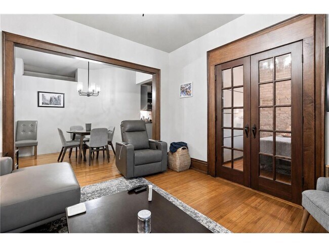 Building Photo - 1204 Harmon Pl