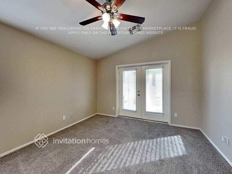 Building Photo - 11538 E Camino St