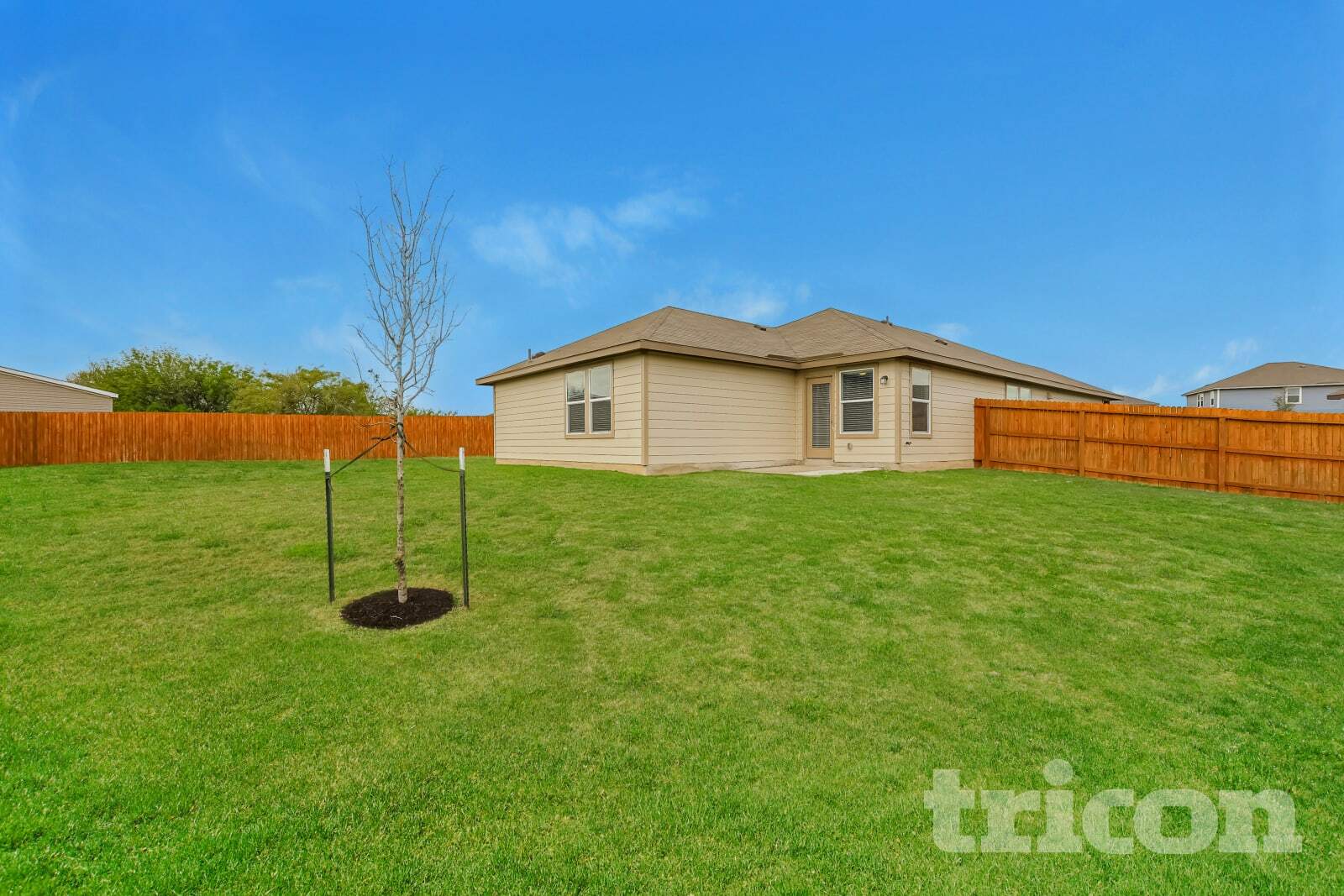 Building Photo - 5814 Nyla Wy