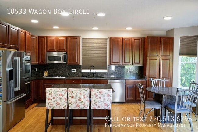 Building Photo - 10533 Wagon Box Circle-