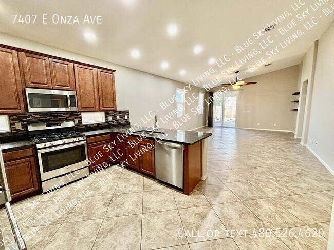 Building Photo - 7407 E Onza Ave