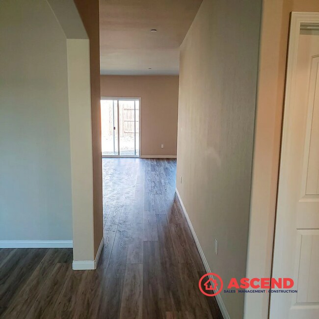 Building Photo - 4 Bedroom 2 Bath Newly Constructed Home