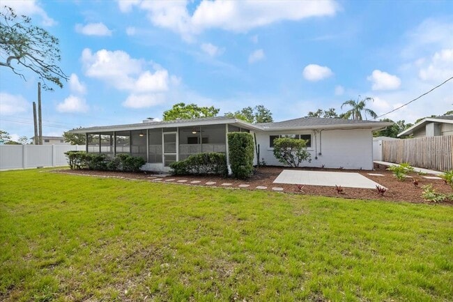 Building Photo - 1169 Carmella Cir