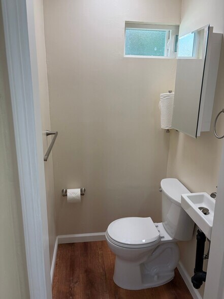 Building Photo - 1746 E St