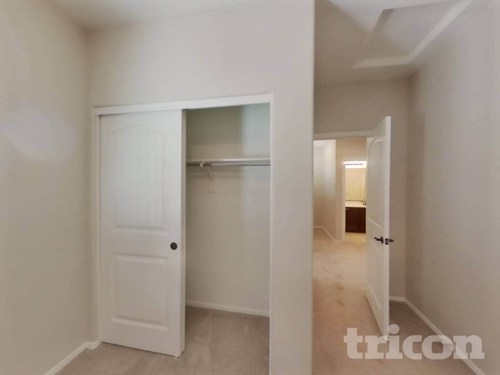 Building Photo - 3417 S Jacana Ln