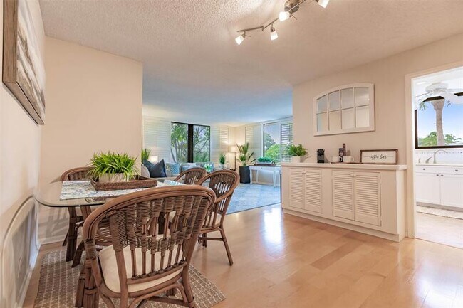 Building Photo - 1665 S Ocean Ln