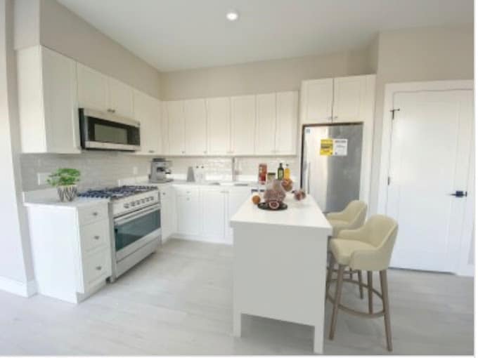 Building Photo - 197 Green St