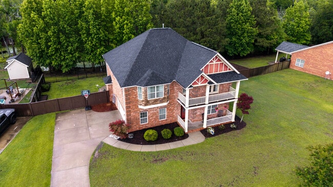 Building Photo - 1031 Rockdale Blvd