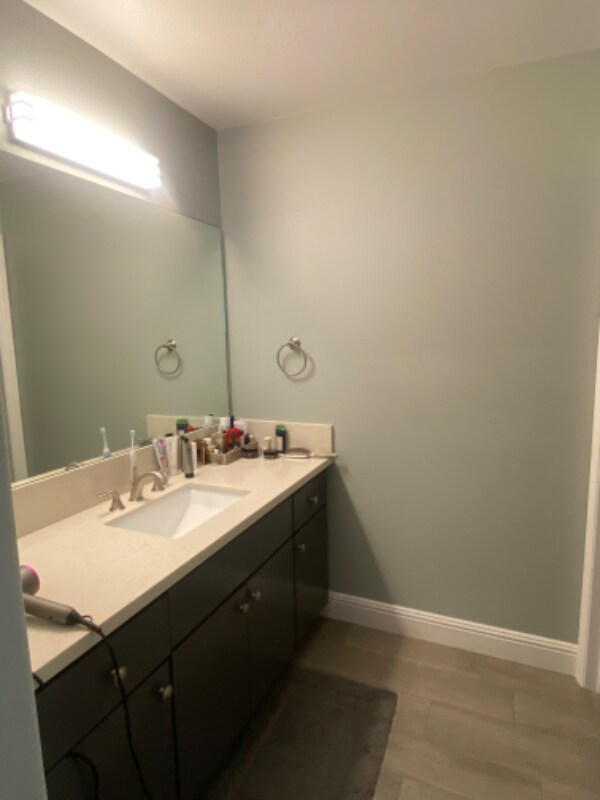 Building Photo - 23673 Kathryn St