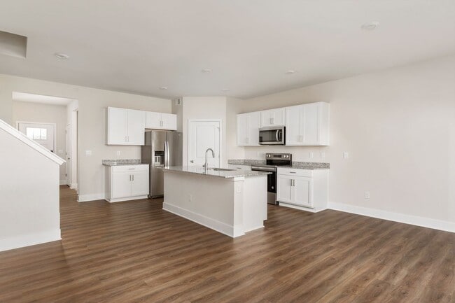 Building Photo - 118 Munsee Cir