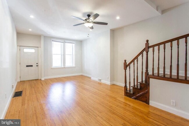 Building Photo - 1632 N 6th St