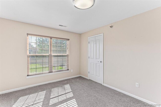 Building Photo - 5201 Widgeon Ln