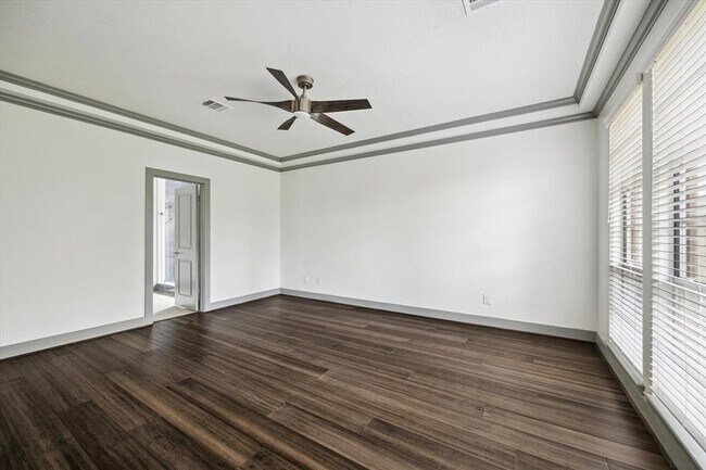 Building Photo - 18715 Big Cypress Dr