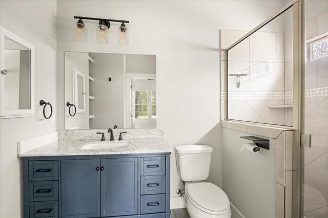 Building Photo - 409 Cleveland Rd