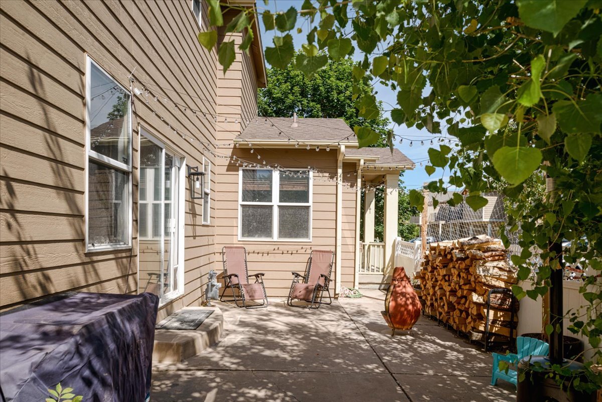 Building Photo - 2475 Saint Paul Dr