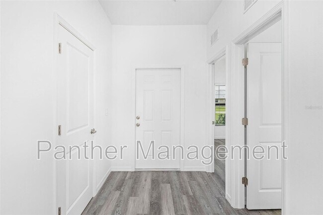 Building Photo - 4426 24th St SW