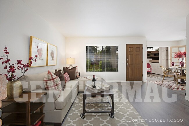 Building Photo - 11816 Bernardo Terrace