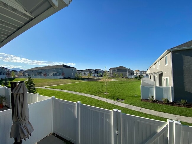 Building Photo - 4931 E Hidden Steppe Bnd