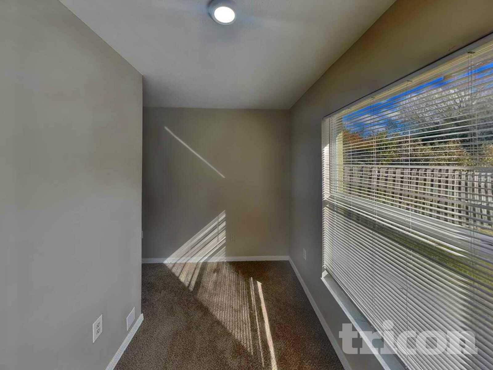 Building Photo - 1181 Creekview Ct