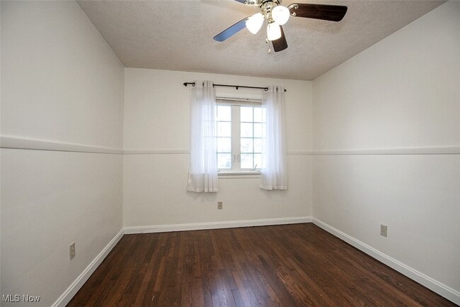 Building Photo - 4082 W 204th St