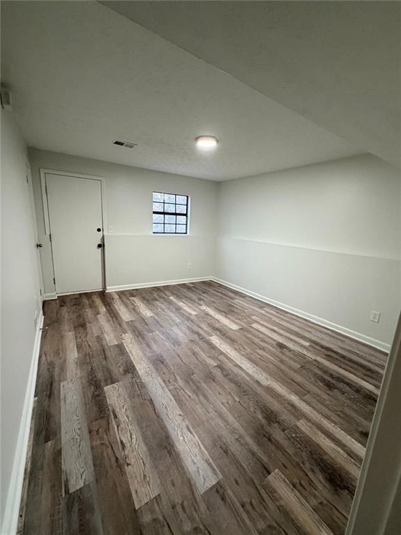 Building Photo - 1909 Suwanee Valley Rd NW