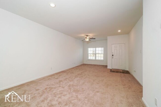 Building Photo - Coming Soon!