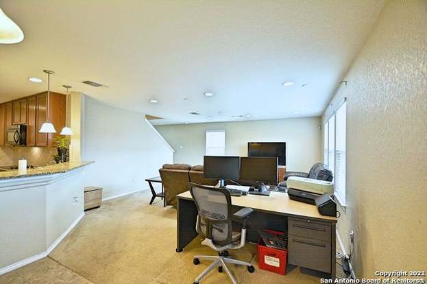 Building Photo - 2037 Brandywine Dr