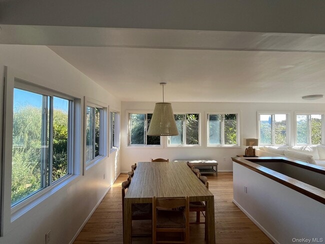 Building Photo - 150 Clipper Roadway