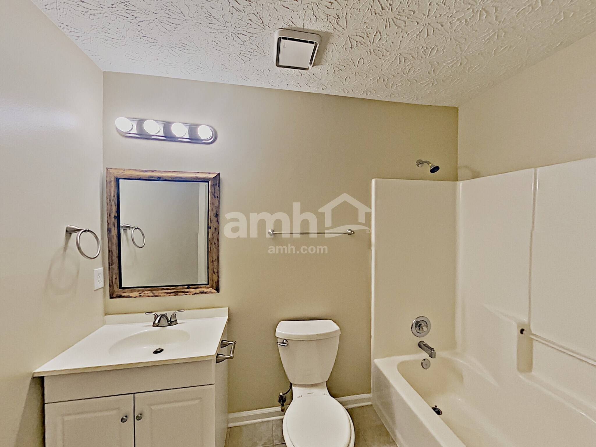 Building Photo - 4046 River Rock Way