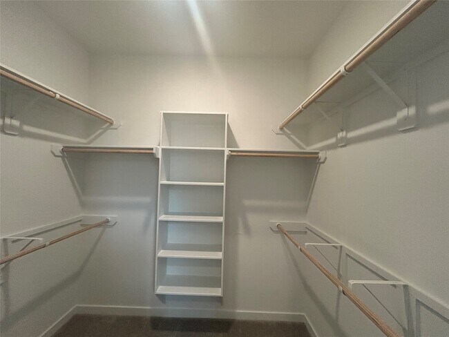 Building Photo - 29022 Bison Hvn Dr