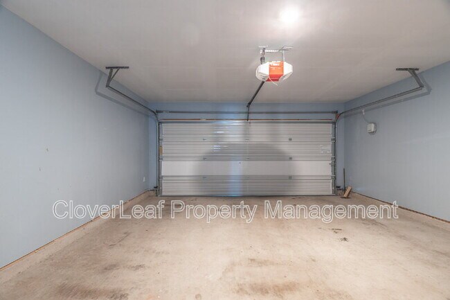 Building Photo - 13730 Bucket Way