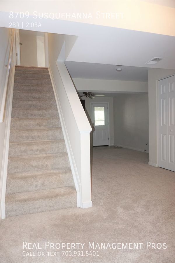 Building Photo - 8709 Susquehanna St