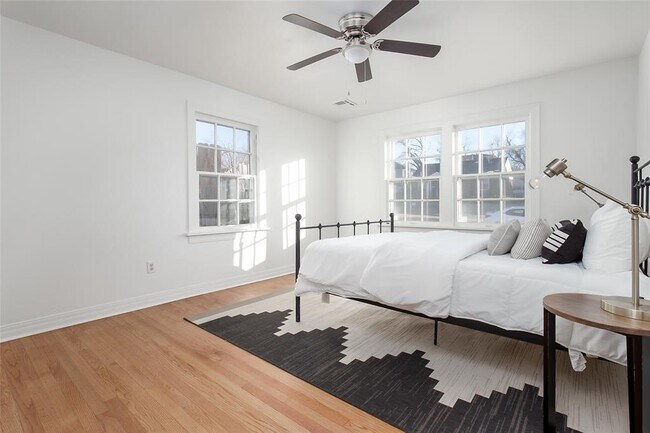 Building Photo - 721 NW 46th St