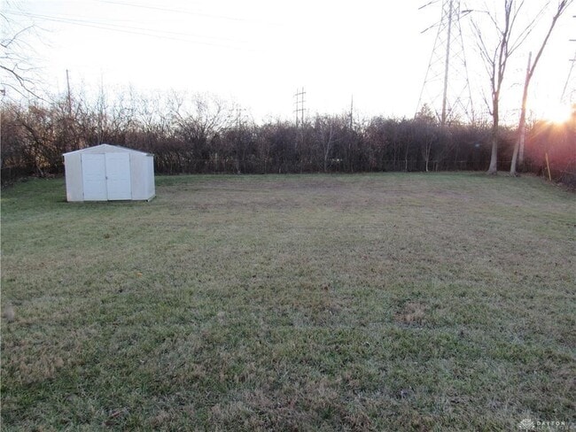 Building Photo - 4976 Marburn Ave