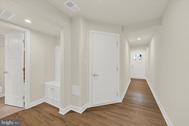 Building Photo - 7907 Olive Branch Ln