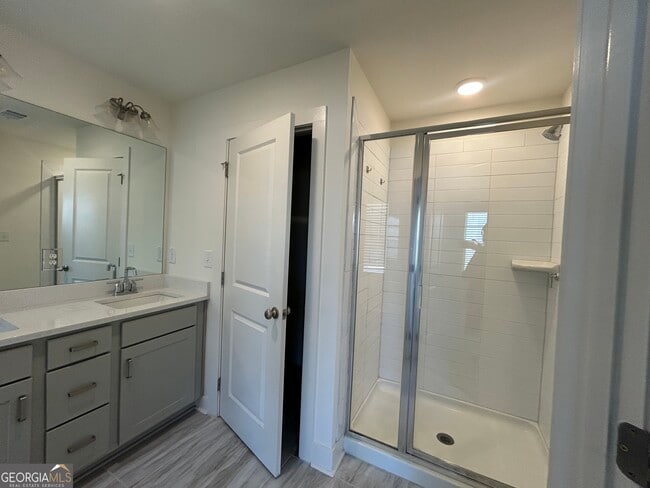 Building Photo - 7741 Squire Ct