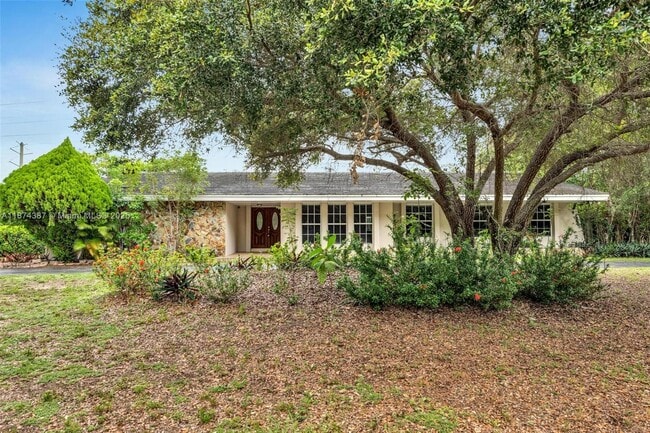 Building Photo - 14780 Old Cutler Rd