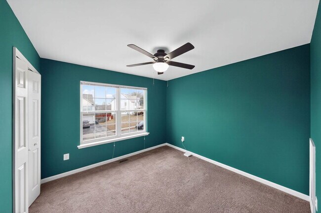 Building Photo - 9137 Granite Ct