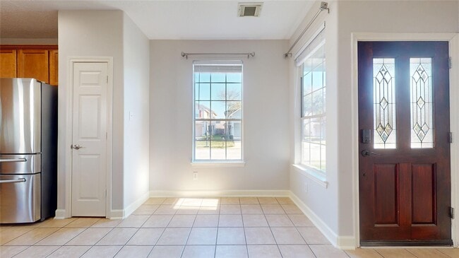 Building Photo - 12443 Narcissus View Trail