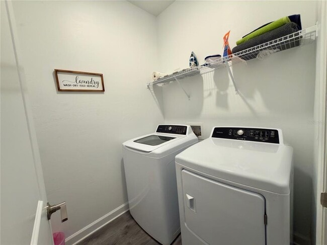 Building Photo - 5523 Sapphire Stone Cv