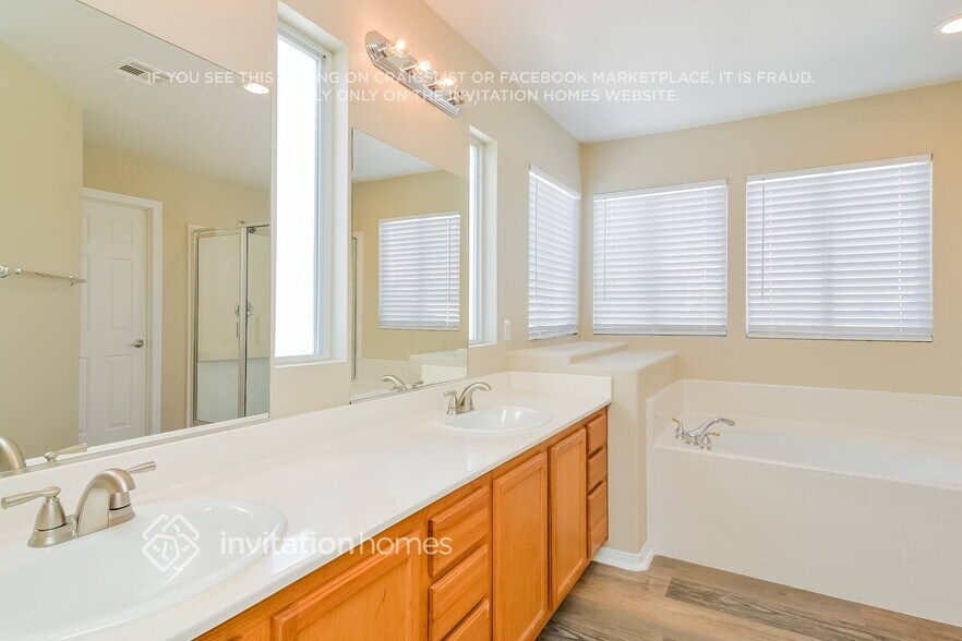 Building Photo - 1010 Prestige Meadows Pl