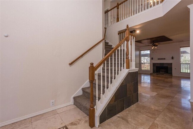Building Photo - 2103 Kimra Ln